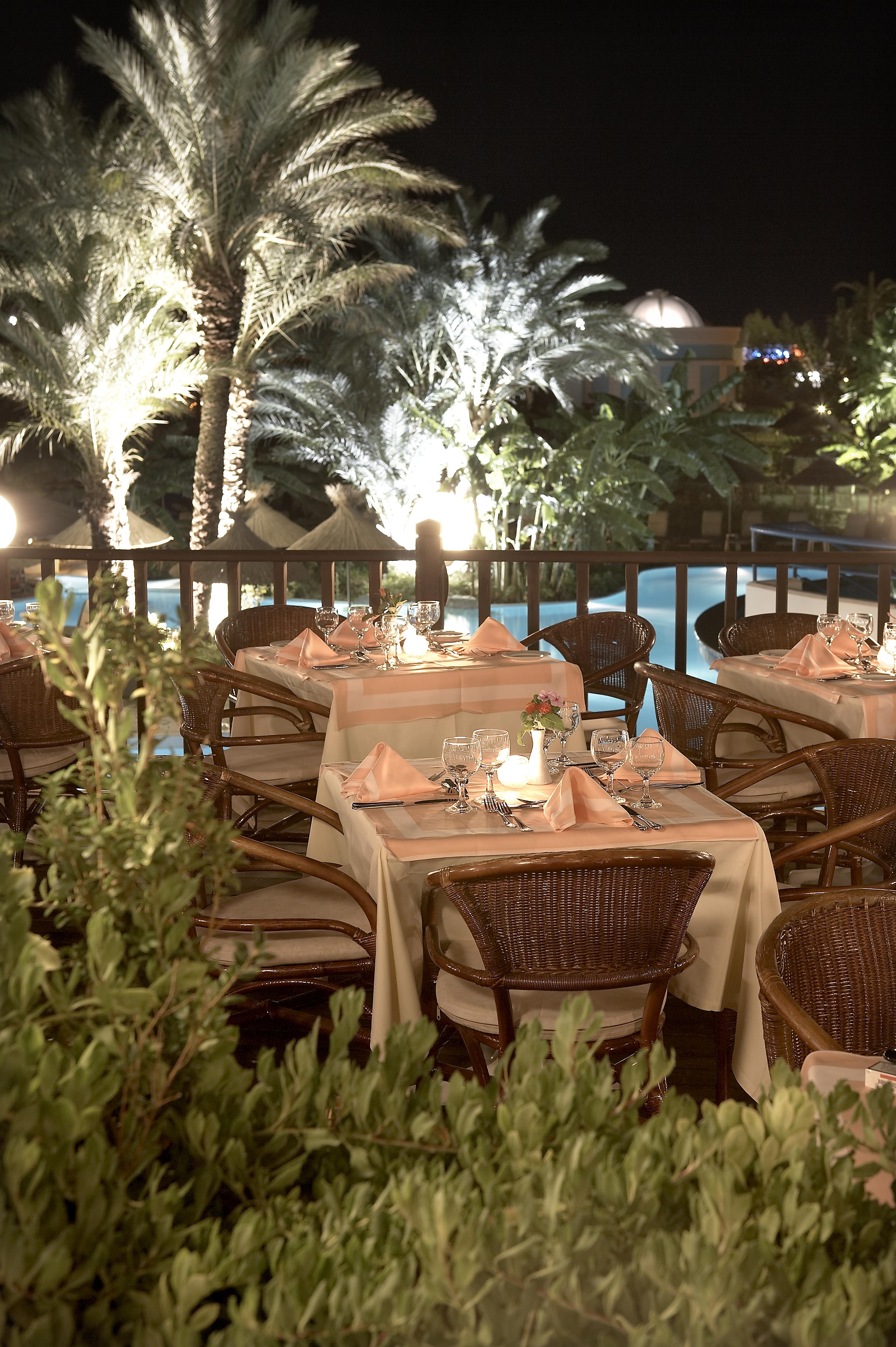 酒店 Atrium Palace Thalasso And 5*
